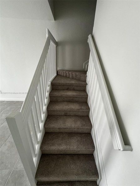 Spacious, unfurnished interior of a new home in , Pembroke Pines (Image 13).