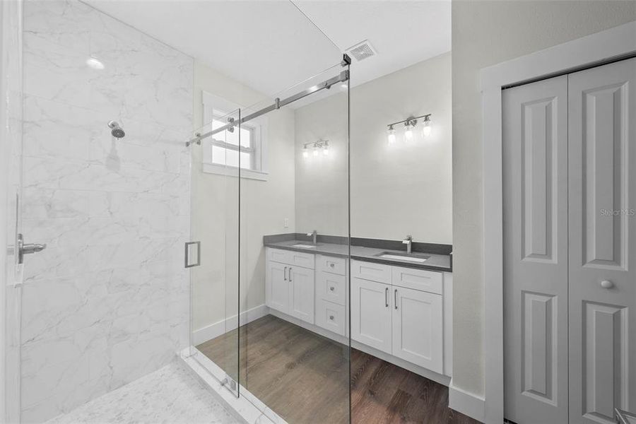 Furnished interior view inside a new home in , Tampa (Image 5). Furnished interior view inside a new home in , Tampa (Image 5).