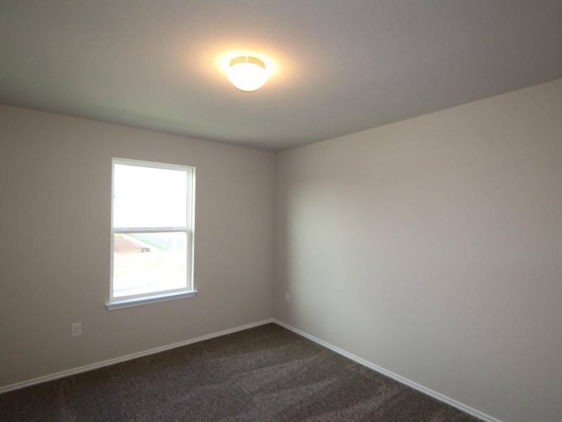 Spacious, unfurnished interior of a new home in Cascades at Onion Creek, Austin (Image 17). Spacious, unfurnished interior of a new home in Cascades at Onion Creek, Austin (Image 17).