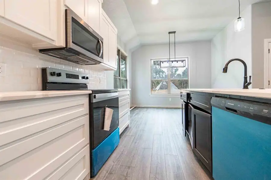 Furnished interior view inside a new home in , Granbury (Image 4).
