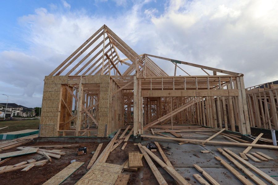 Let us show you how our advanced framing techniques have stood the test of time and allow more insulation for a quieter and more energy efficient home. Let us show you how our advanced framing techniques have stood the test of time and allow more insulation for a quieter and more energy efficient home.