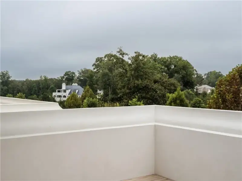 Image 30 of a home in .