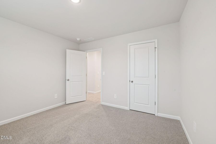 29-web-or-mls-Raleigh - Oak Manor - 133