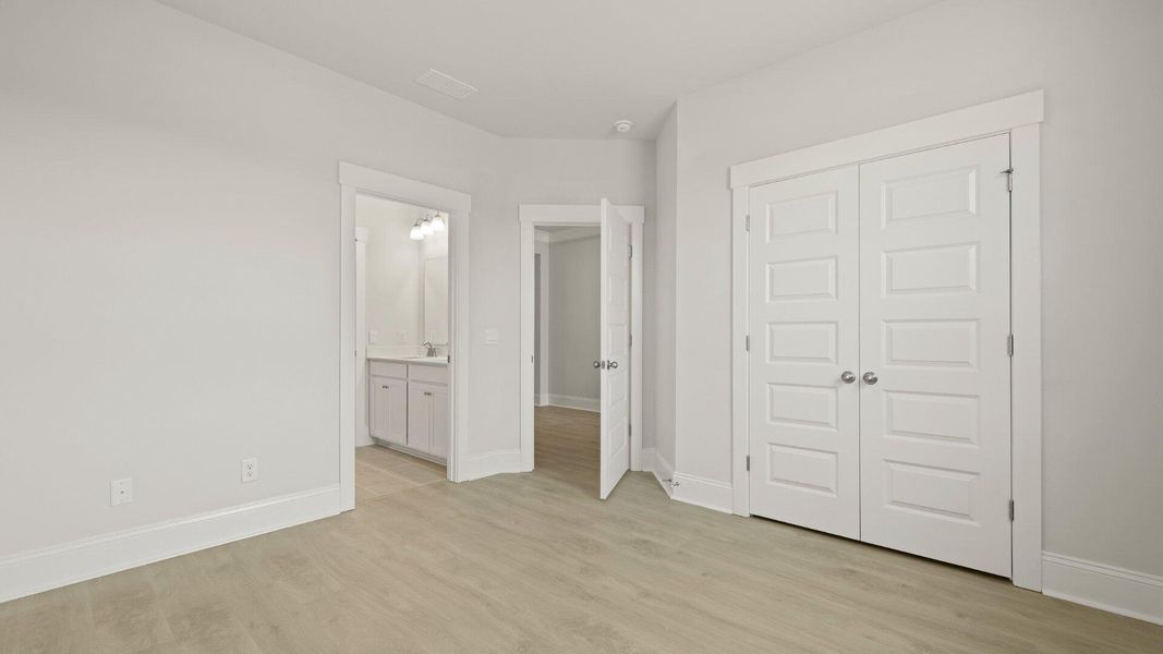 Spacious, unfurnished interior of a new home in Berkeley Bay, Ridgeville (Image 21). Spacious, unfurnished interior of a new home in Berkeley Bay, Ridgeville (Image 21).