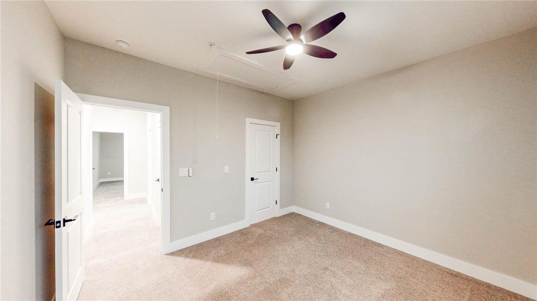 Spacious, unfurnished interior of a new home in , Denton (Image 20). Spacious, unfurnished interior of a new home in , Denton (Image 20).