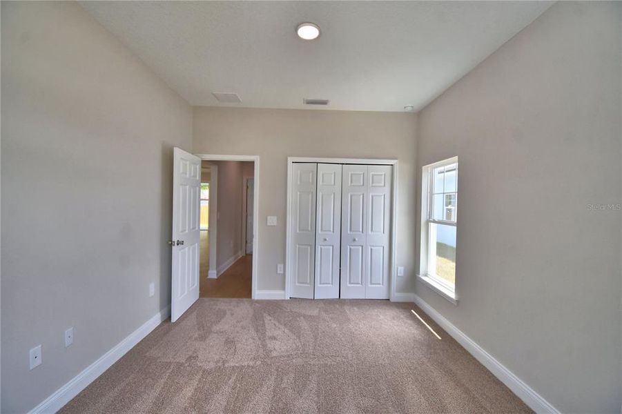Spacious, unfurnished interior of a new home in , Winter Haven (Image 18).