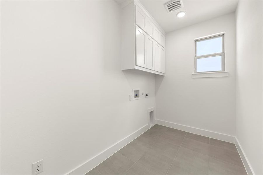 22. 8236 Caprock - Utility 22. 8236 Caprock - Utility