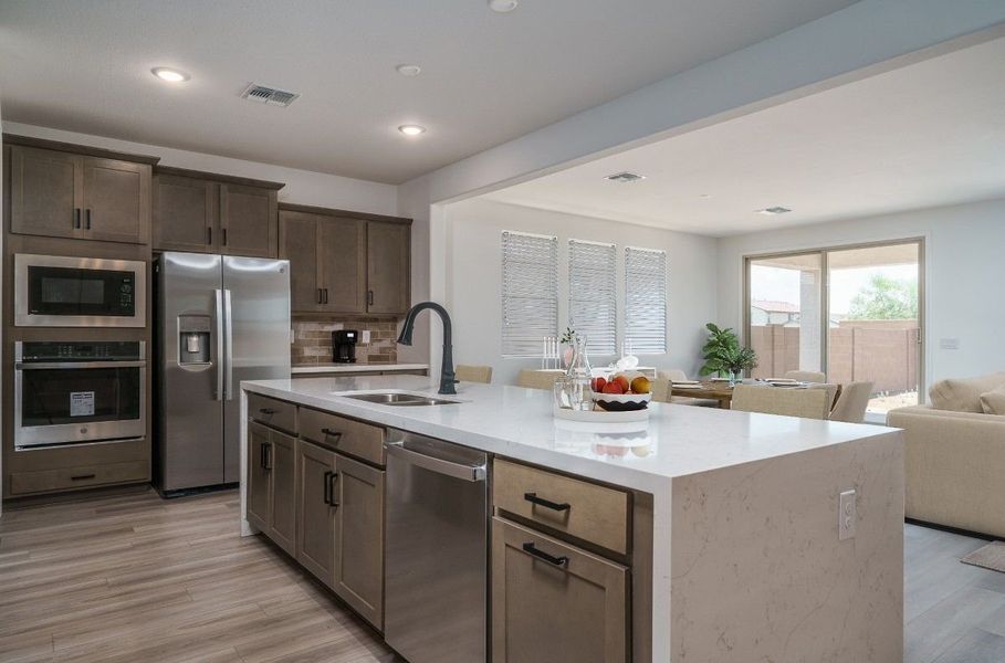 Representative furnished interior of a home built from the Willow by William Ryan Homes in The Grove at El Cidro, Goodyear (Image 15). Representative furnished interior of a home built from the Willow by William Ryan Homes in The Grove at El Cidro, Goodyear (Image 15).