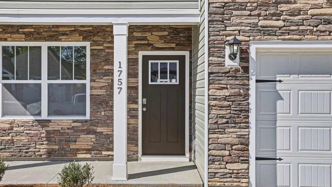 Exterior details and patio area of a home in Sage Grove, Lyman (Image 2). Exterior details and patio area of a home in Sage Grove, Lyman (Image 2).