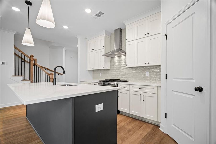 Furnished interior view inside a new home in The Retreat at River Green, Canton (Image 13). Furnished interior view inside a new home in The Retreat at River Green, Canton (Image 13).