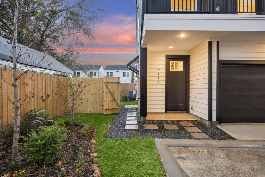 Exterior details and patio area of a home in , Houston (Image 4).