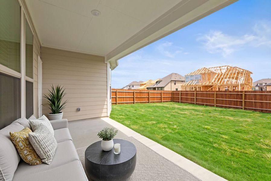 Representative exterior details of a home built from the Oakmont by Pulte Homes in Santa Rita Ranch, Liberty Hill (Image 3). Representative exterior details of a home built from the Oakmont by Pulte Homes in Santa Rita Ranch, Liberty Hill (Image 3).