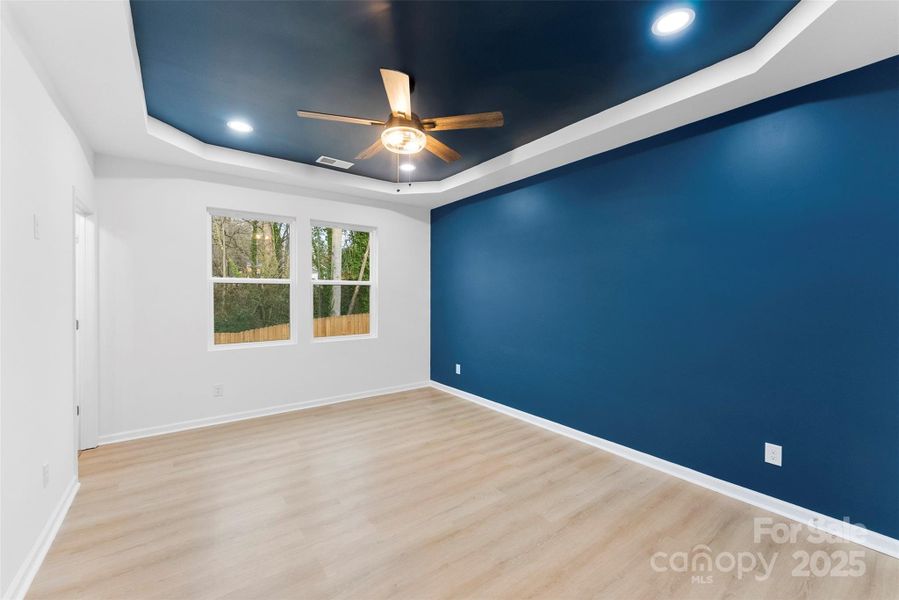 Spacious, unfurnished interior of a new home in , Cherryville (Image 40).