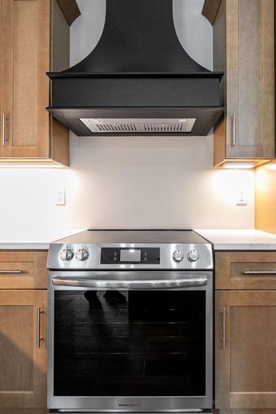Close-up of interior finishes inside a home in , Fort Pierce (Image 19).