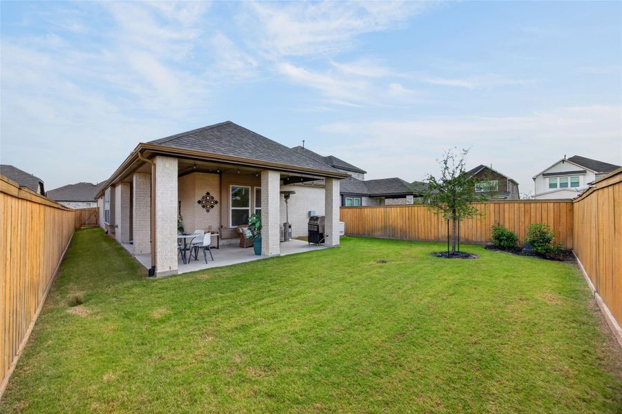Great size backyard! Great size backyard!