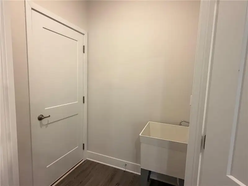 Image 26 of a home in Magnolia Villas.