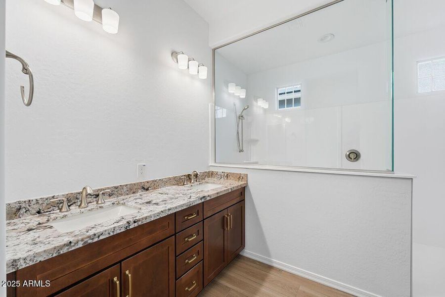 hj-az-phoenix-ellsworth-ranch-landmark-c