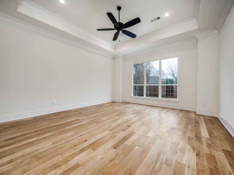 Spacious, unfurnished interior of a new home in , Denton (Image 17).