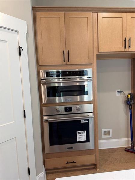 Close-up of interior finishes inside a home in , Murrayville (Image 27).