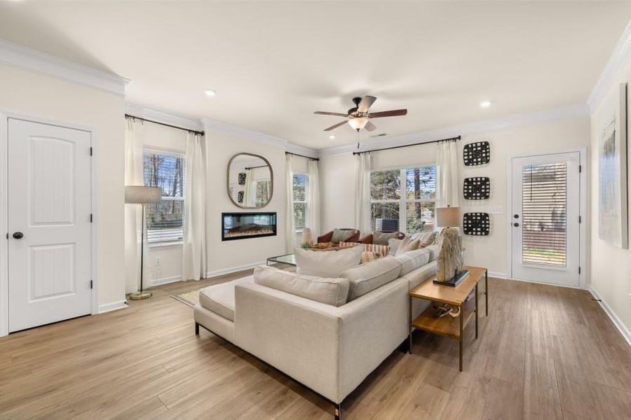 Furnished interior view inside a new home in Franklin Manor, Lawrenceville (Image 12).