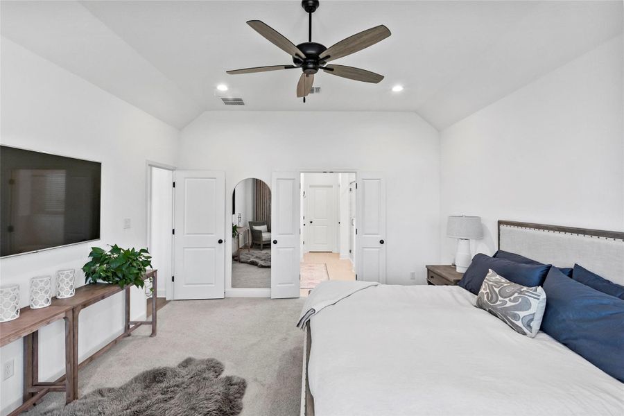 Furnished interior view inside a new home in , Bryan (Image 12).