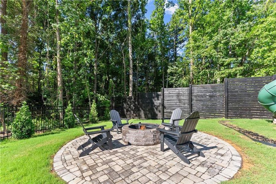 Exterior details and patio area of a home in , Lawrenceville (Image 68).