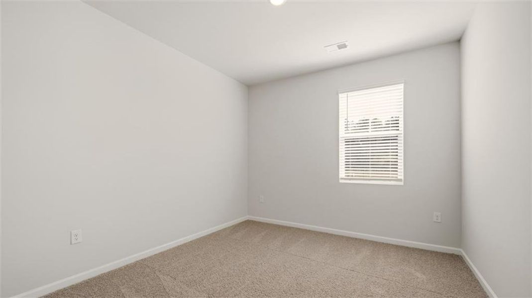 Spacious, unfurnished interior of a new home in Kingston Ranch at Lake Oconee, Buckhead (Image 33).