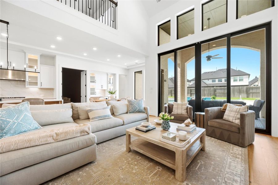 Furnished interior view inside a new home in Sienna, Missouri City (Image 42).