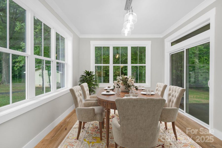 Dining area virtually staged