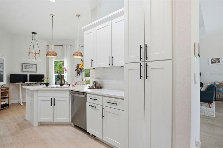 Furnished interior view inside a new home in , Weeki Wachee (Image 37).