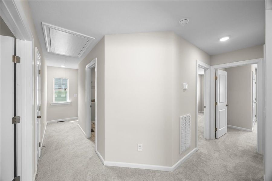 Spacious, unfurnished interior of a new home in Forrest Bluff, North Augusta (Image 19).