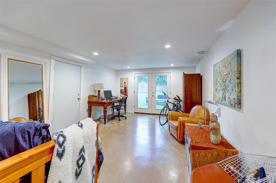 4th bedroom or office/flex space offers stained concrete floors, French doors to backyard & additional exit directly to carport. Such a smart design! 94 San Saba St Austin TX 78702 MLS# 7207900