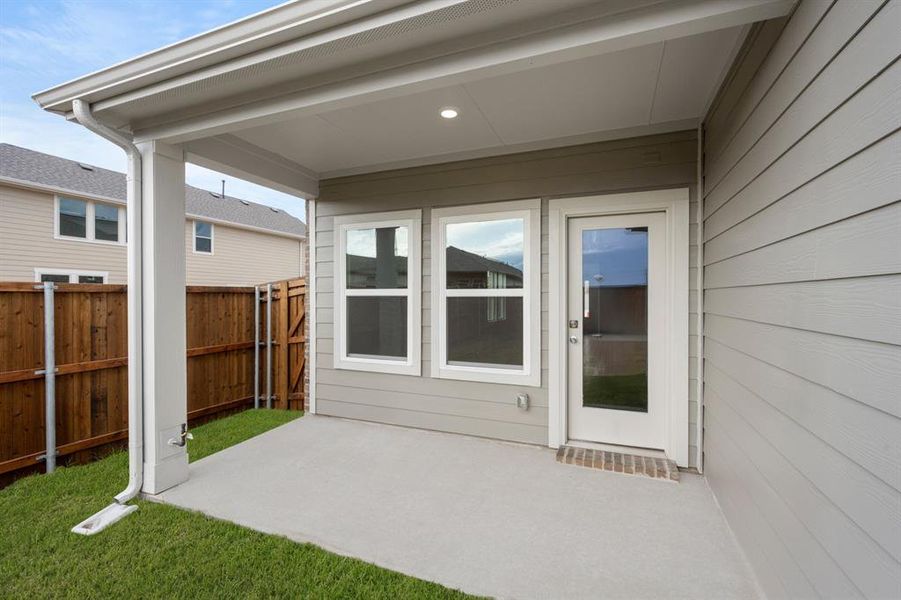 7325 Autumn Hill- Back-3