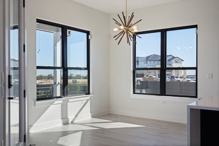 025_lb100643_532 025_lb100643_532