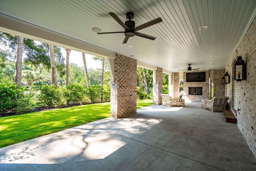 Exterior details and patio area of a home in , Mount Pleasant (Image 31).