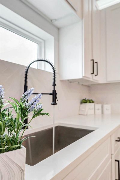 Close-up of interior finishes inside a home in , Houston (Image 20). Close-up of interior finishes inside a home in , Houston (Image 20).