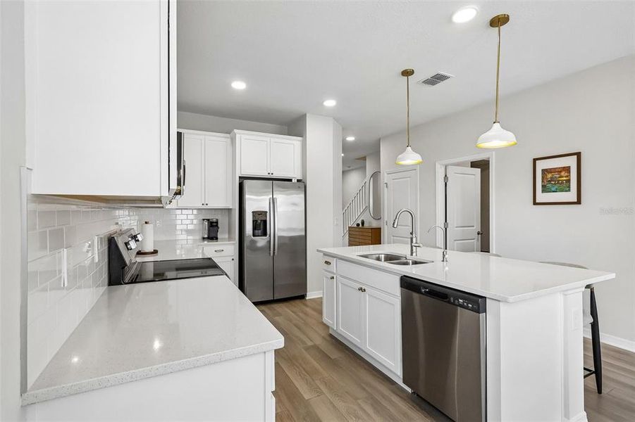 Furnished interior view inside a new home in , Winter Garden (Image 9).