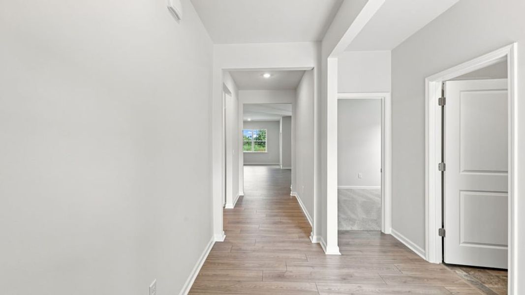 Spacious, unfurnished interior of a new home in Durbin Meadows Traditions, Fountain Inn (Image 12).
