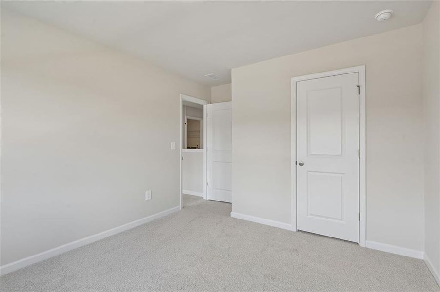 Spacious, unfurnished interior of a new home in Manning Mill, Adairsville (Image 43). Spacious, unfurnished interior of a new home in Manning Mill, Adairsville (Image 43).