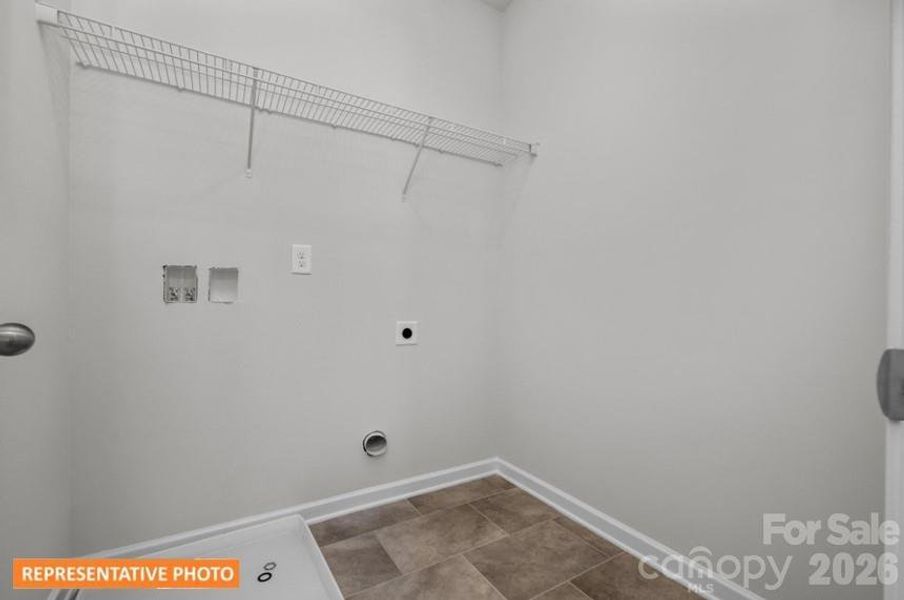 Spacious, unfurnished interior of a new home in Catawba Trace, Catawba (Image 20).