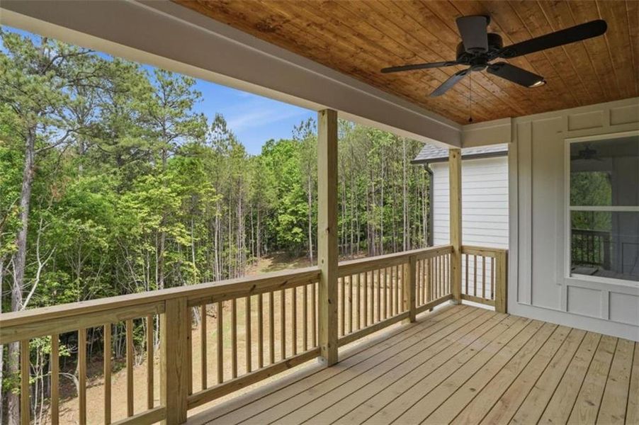 Exterior details and patio area of a home in , Jasper (Image 23).