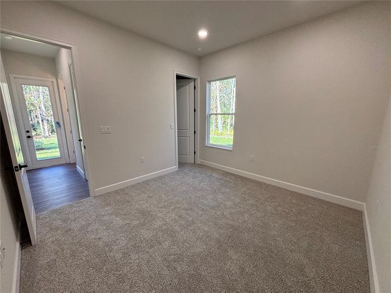 Spacious, unfurnished interior of a new home in , Brooksville (Image 16).
