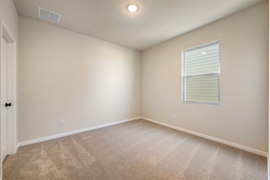 Representative images and renderings are for illustrative purposes. Actual structural options and design finishes of home may vary.