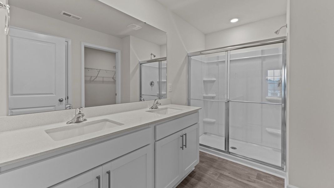 Furnished interior view inside a new home in Blair Ridge, La Grange (Image 7).