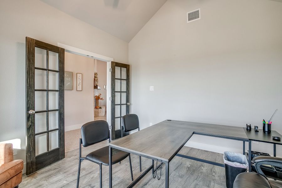 Furnished interior view inside a new home in Rocky Top Ranch, Reno (Image 5). Furnished interior view inside a new home in Rocky Top Ranch, Reno (Image 5).