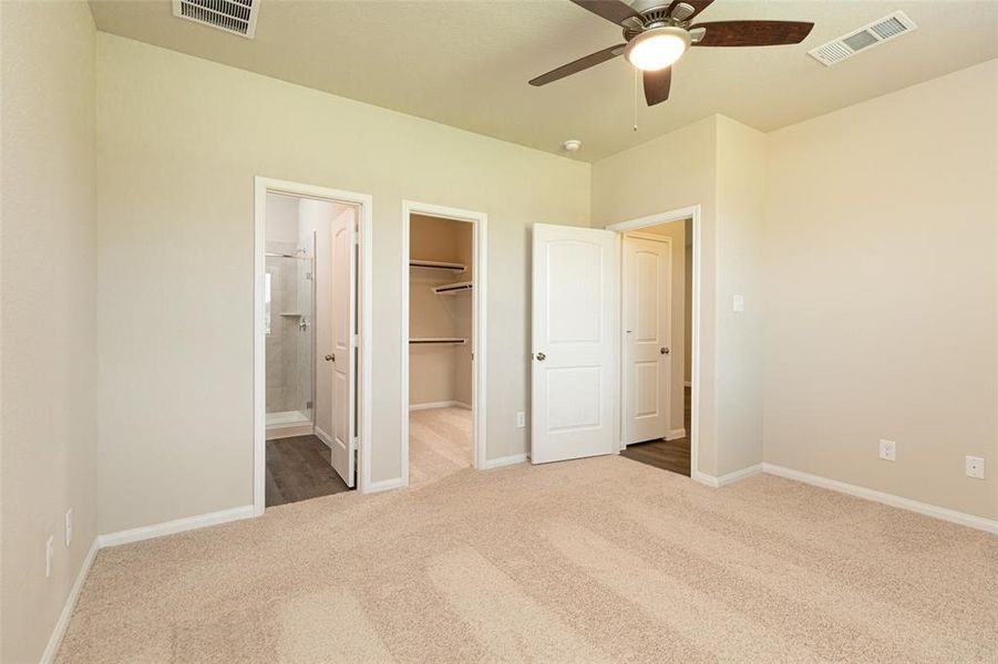 Photos are a representation of the floor plan. Options and interior selections will vary.