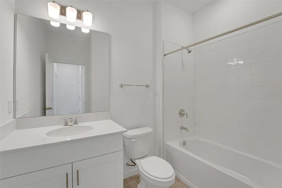 Furnished interior view inside a new home in Willowbrook North, Winter Haven (Image 10).