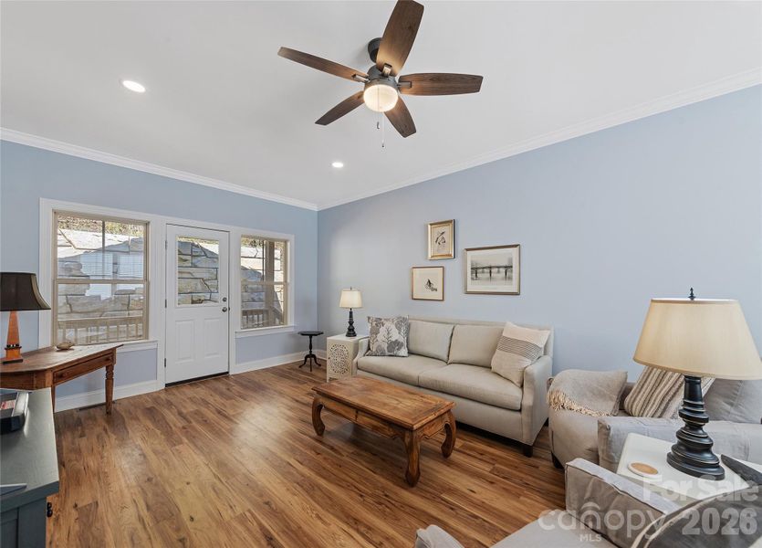 Furnished interior view inside a new home in , Waynesville (Image 11).