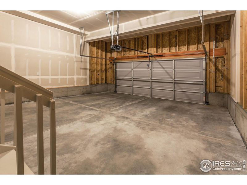 EXAMPLE PHOTO: GARAGE