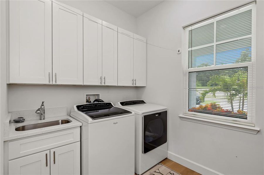 Furnished interior view inside a new home in , Tarpon Springs (Image 3).